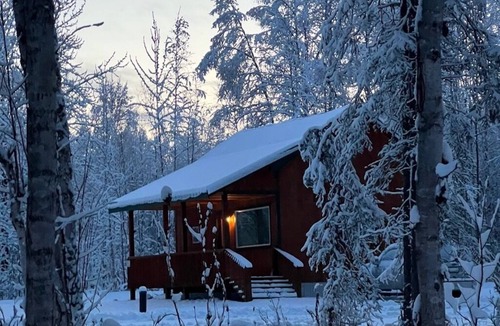 Susitna North House | Trail House, Denali Brewing, Netflix, Concert, Fire Pit, Family, Race, festival