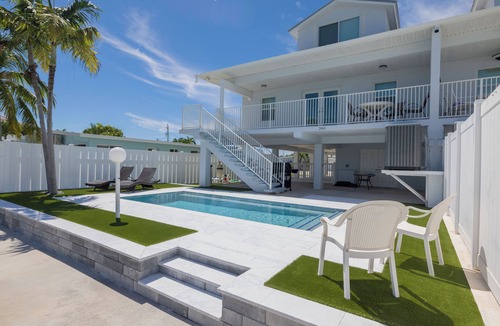 Key Colony Beach House | Unit 24a - 240 9th Street: 3 BR, 3 BA Duplex in Key Colony Beach, Sleeps 8