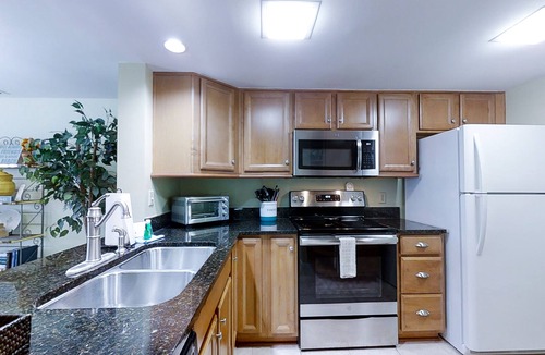 Amelia City Condo | Updated, Oceanfront Condo With Balcony, Wifi & Shared Pool/clay Tennis Courts