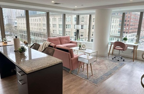 Theatre District Apartment | Upscale 2BR Condo with Gym & Parking near MGH & TUFTS