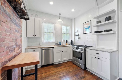 Franklin Park House | Urban Elegance Getaway
