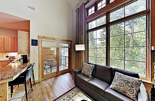 Downtown Steamboat Springs House | Urban Mountain Getaway & Alpenglow Chalet