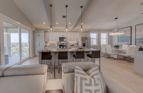 Marineland Acres House | Villa Nautilus Steps Away From the Beach - New Lux 3 Story Pool Hot Tub Home With Elevator