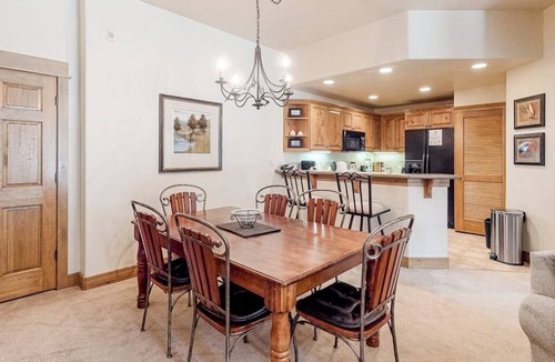 Steamboat Springs Condo | Walk to gondola! Condo w/fireplace, W/D & shared pool/hot tubs/gym/steam room!
