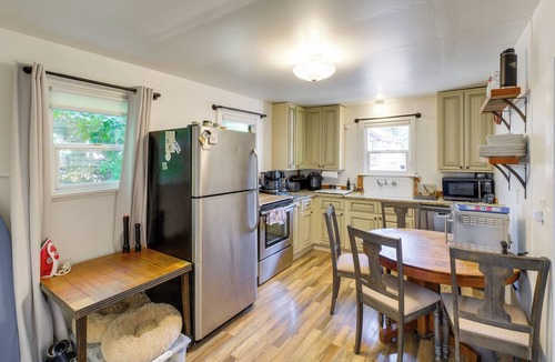 Cle Elum Cottage | Walk to Shops & Eats! Central Cle Elum Escape