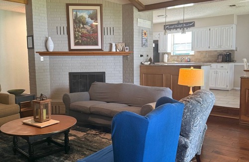 Star Harbor House | Waterfront 3-bedroom house on Cedar Creek Lake in Star Harbor, dock and porch