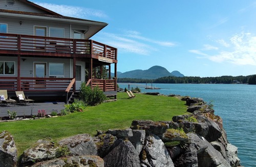 Ketchikan House | Waterfront only 2 miles from downtown! Sleeps 8. Amazing Views!