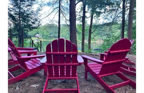 Corinth Cabin | Waterfront Willow Cabin near Lake George, Saratoga