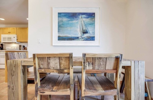 Ocean Shores House | Welcome to “Salty Dog” - named after the old sea captain, this beautiful house directly on the Atlantic Ocean is decorated throughout with a nautical theme. With the breathtaking view of the ocean out your back door you will feel as though you are ac