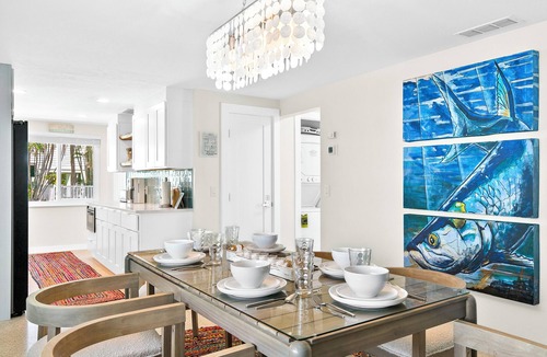 Holmes Beach House | While Away A · EV Charger · Fenced Pool · Renovated 2025
