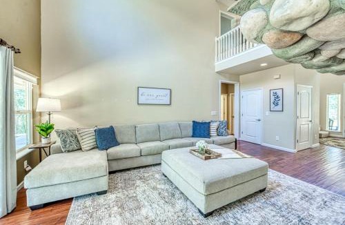 Mariposa House | Wooded Bliss