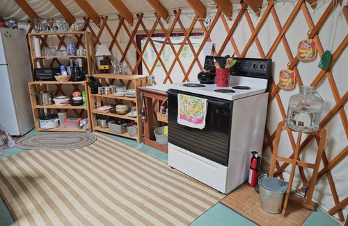 Park County Cabin | Yurt Next to Clarks Fork of the Yellowstone River, 30 Minutes from Yellowstone