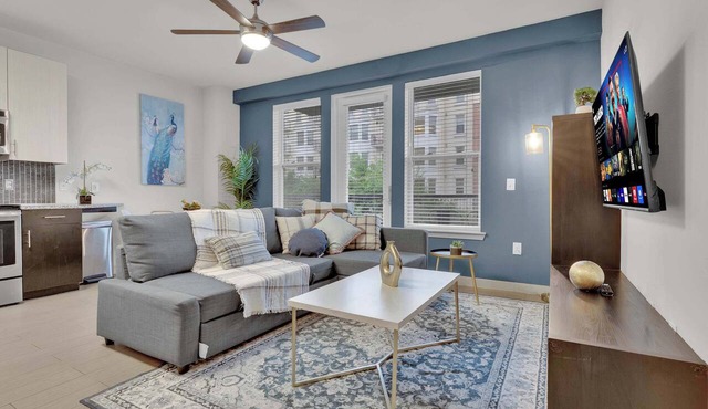 1BR Uptown Oasis Sleeps 4 | Near Klyde Warren Park