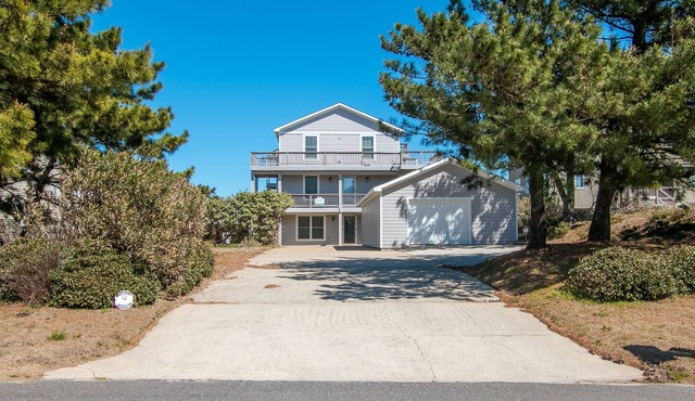 2875 - MOJO'S, Duck Beachfront Home w/Pool Table & Views