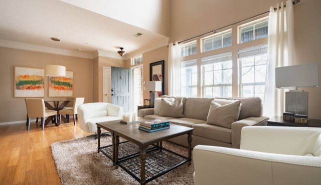 30+ Day Stay - Gym - Remote-Ready - Easy Living
