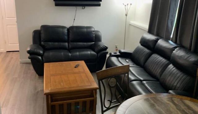 410 e45th 2 bedroom apartment