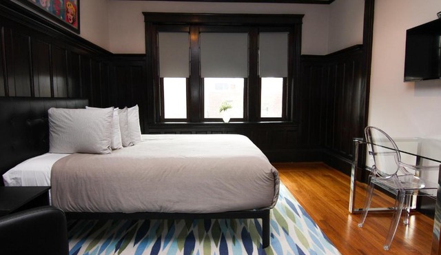 A Stylish Stay with a King Bed and Heated Floors #27