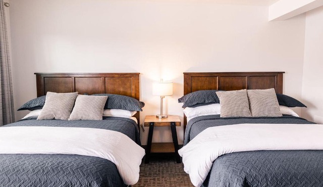 Alaska Frontier Inn