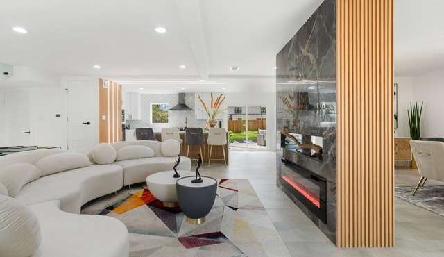 ❤️Austin Modern style❤️ 5.5mi from Domain 6mi from downtown 5mi from stadiums