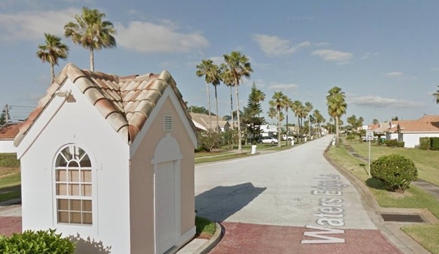 Beach-side updated pool home with a 4 min walk to the beach.