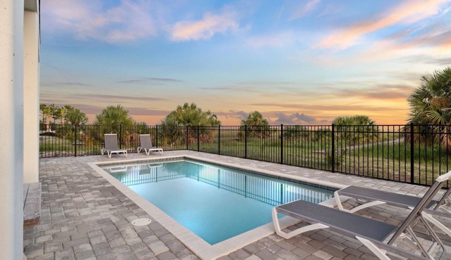 Beachfront with Pool | Dogs Allowed