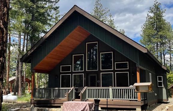 Book your Summer Dates Now Cozy Cabin in the Woods