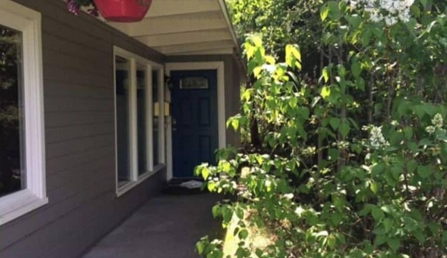 Bootlegger Cove House - Downtown Anchorage