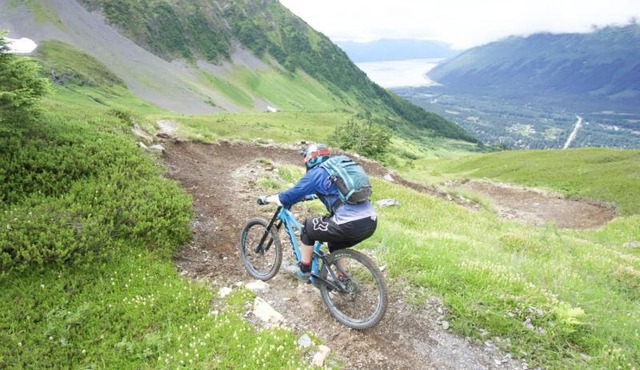 Chalet Gallery - Enjoy Two Units with this Chalet in the Heart of Alyeska - Walk almost anywhere!