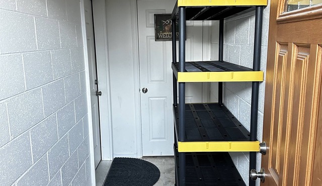 Charming 1 bed 1 bath apartment 5 mins from downtown Anchorage