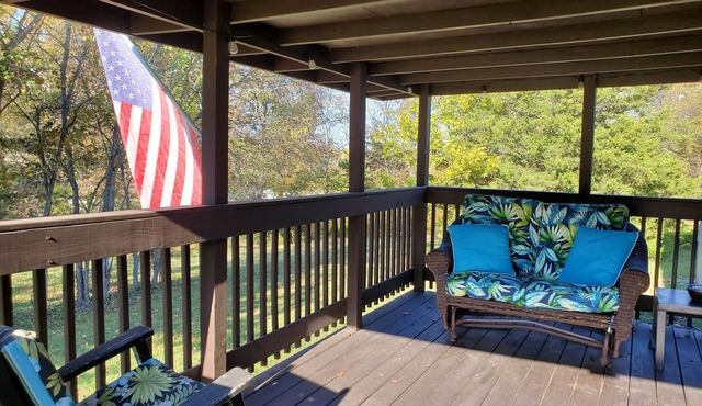 Charming Cozy Cottage @ Aly Farm- Long-Stay Ready