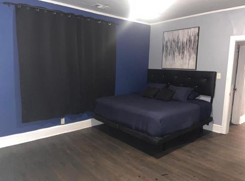 Charming King bed & Queen Sofa bed & TV Wifi