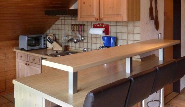 Comfortable studio apartment with large loggia and wonderful view in Dörfles-Esbach