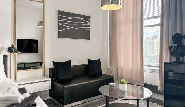 Compact Studio for a Relaxed Stay