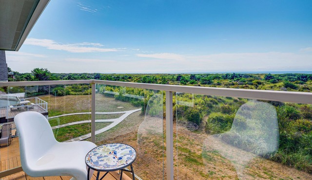 Copalis Beach Family Home: Close to Sites & Nature