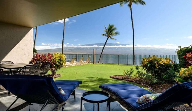 Cozy Oceanfront Retreat - Direct Beach Access