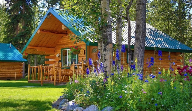 Cozy Rustic Creekside Cabin with Sauna near Log Cabin Creek, Tol, Alaska