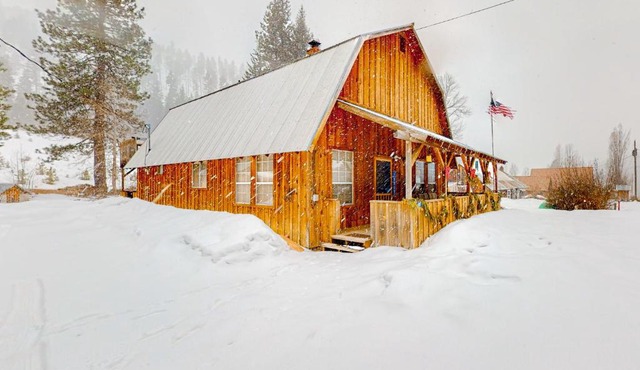 Crossfire Cabin