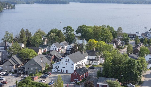 Downtown Wolfeboro Luxe | Walk to Shops & Docks
