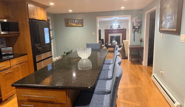 Enjoyable 3-bedroom house with AC in North Attleborough