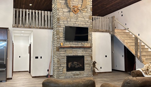Exceptional property in the Alexandria area!