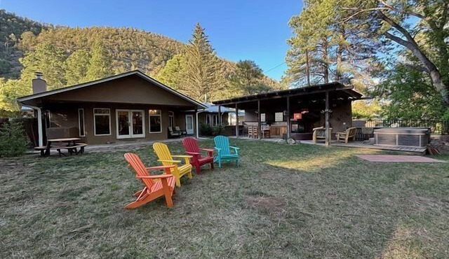 Experience Luxury and Entertainment at Riverside Retreat