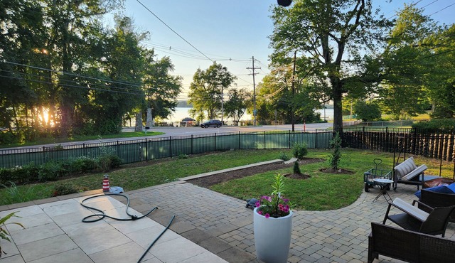 Family Friendly 4bdr LakeHouse 40min to Boston/Providence 12min GilletteStadium