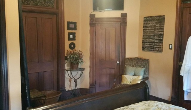 Fig Tree Manor