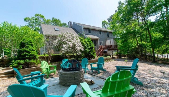 Fire Pit, Walk to Long Pond, Dogs Welcome!