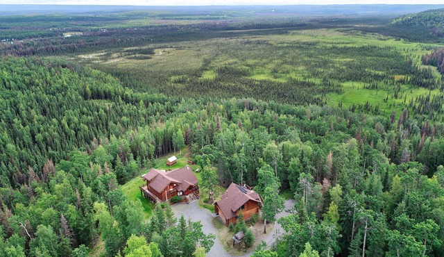 Forever views from HOT TUB overlooking Kenai National Wildlife Refuge near river
