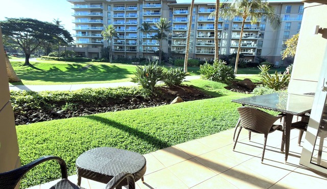 Ground Floor Luxury, Perfect Family Spot, Quiet Lanai to Pool/Beach in 1 Minute!