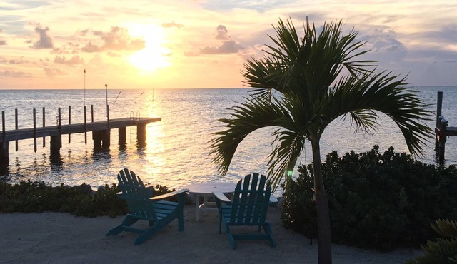 Gulffront Waterfront open water views heated private pool,hot tub, kayaks, bikes