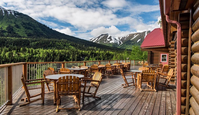 Kenai Princess Wilderness Lodge