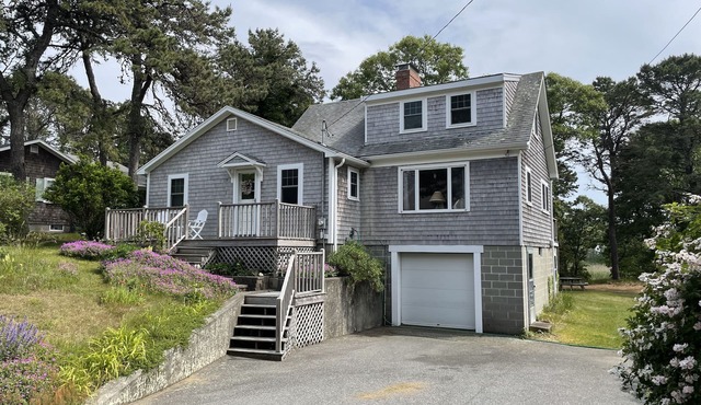 Kid-Friendly Ridgevale Beach is an easy stroll from this comfy beach house!