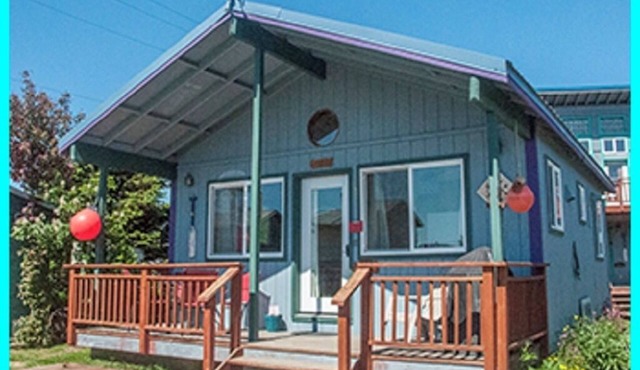 LA SERENA A HOMER SEASIDE COTTAGE
